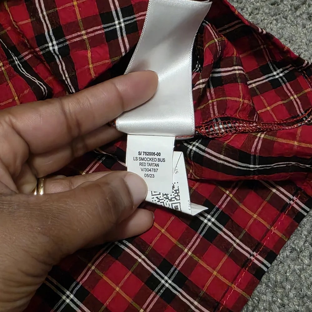 Old Navy Red Plaid Smocked Peplum Long-Sleeve Top - Women 2X